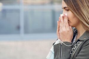 Allergiezeit im Frühling – warum dein Körper so reagiert und was du jetzt tun kannst