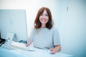 „Zu gut für den Job – und trotzdem will mich niemand“ – Der Bewerbungsdschungel am Limit